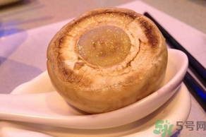 蘑菇和茄子能一起吃嗎？蘑菇和茄子一起吃會(huì)中毒嗎？