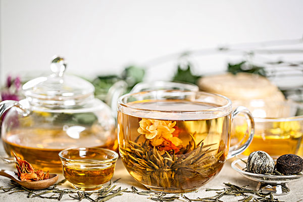 手腳冰涼喝什么茶好 黑糖姜茶、桂圓紅棗茶