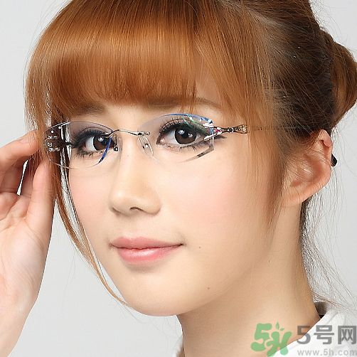 眼睛近視越來越嚴重 怎么樣才能恢復視力呢？