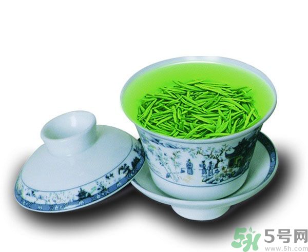 春天喝紅茶好不好？春天喝紅茶還是喝綠茶好呢？