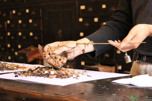 蕁麻疹會不會傳染？蕁麻疹怎么治才能好？