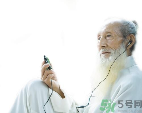 從身體特征看出你是否長壽？要長壽學(xué)要做這些？