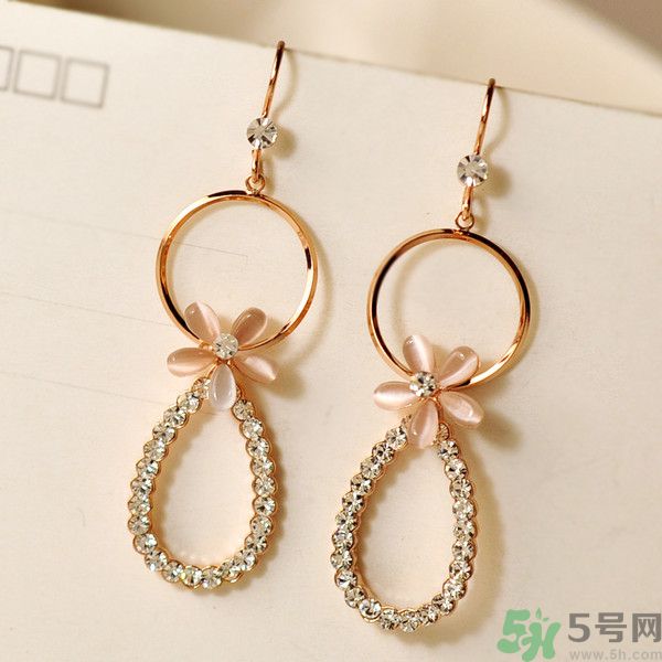 耳環適合臉型氣質最重要？不同臉型適合什么耳環？