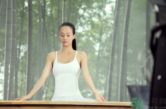 簡單又減肥的瑜伽有哪些？瑜伽可以減肥嗎？