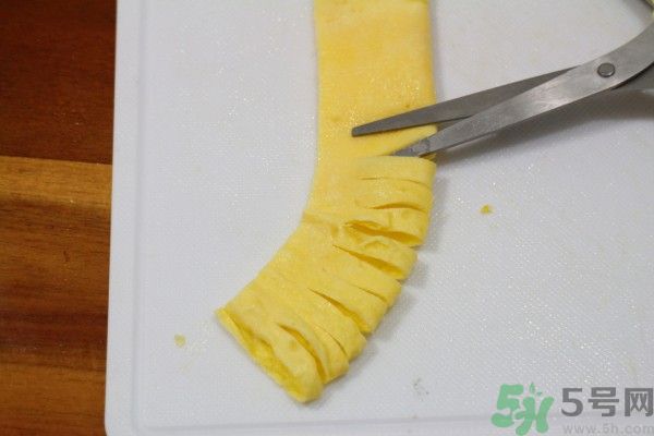 蘆筍開花了還可以吃嗎？蘆筍尾部開花能吃嗎？