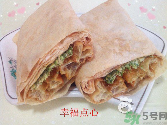 香椿雞蛋餅怎么做？香椿煎蛋餅做才能好吃？