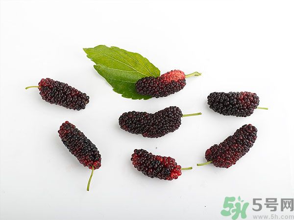 哺乳期能不能吃桑葚？桑葚產(chǎn)婦能吃嗎？