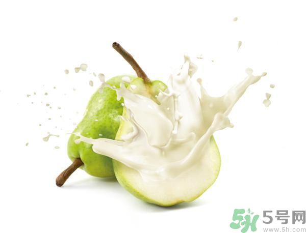 香蕉和牛奶可以一起吃嗎？牛奶可以和什么水果一起吃？