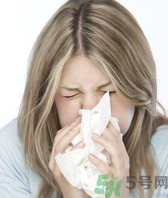 感冒了可以吃魚嗎？感冒吃魚有什么后果？