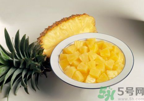 晚上9點可以吃菠蘿嗎？晚上吃芒果好嗎？