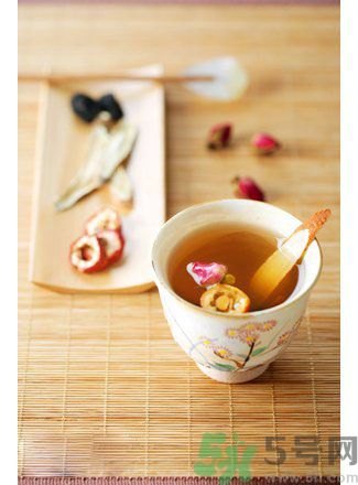 春天上火了喝什么茶好？喝什么茶快速消火？