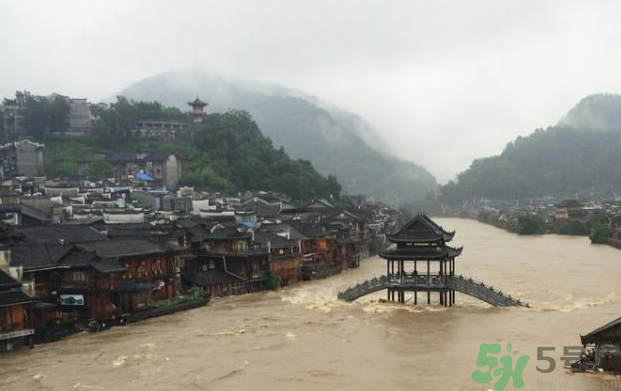 湖南為什么出現暴雨？湖南暴雨受災嚴重情況？