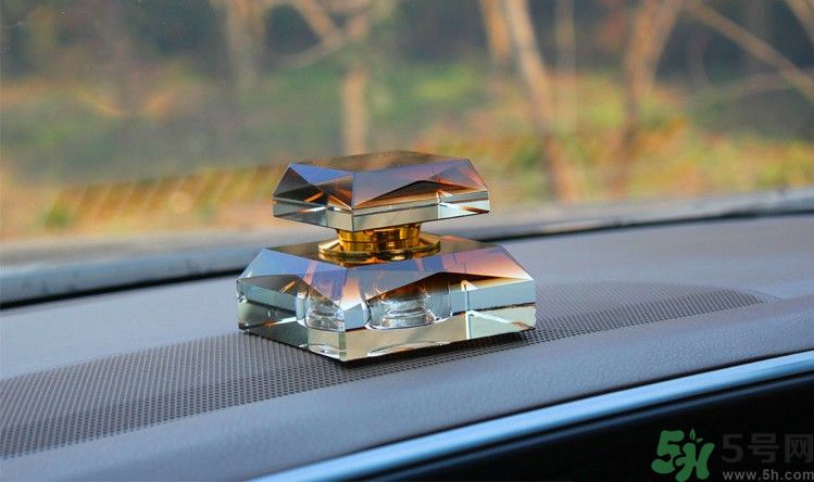 車載香水有毒嗎？如何挑選健康的車載香水？