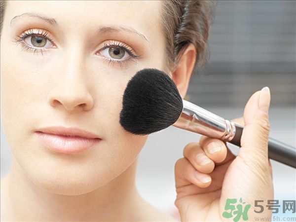 化妝刷如何使用效果好？化妝刷該怎么保養(yǎng)？