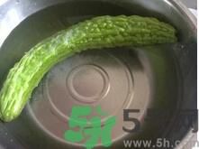 苦瓜泡水喝有什么好處？苦瓜泡水喝好嗎？