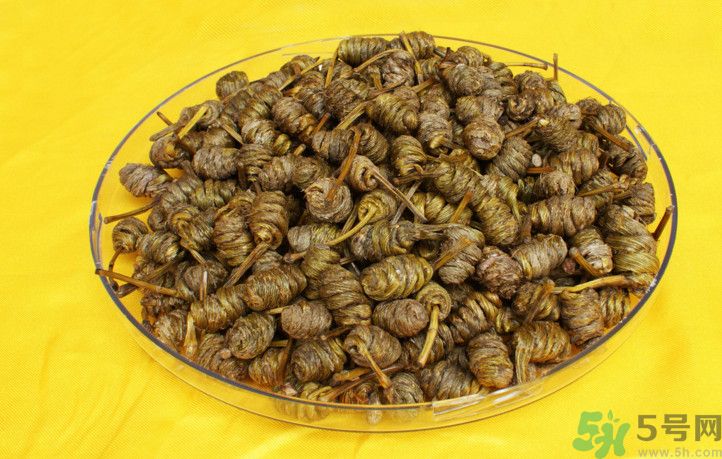 石斛和泥鰍能同吃嗎？石斛和泥鰍能一起吃嗎？