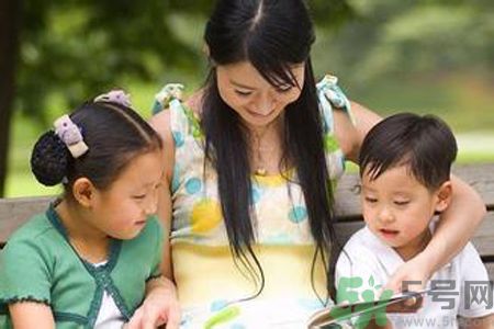 9歲女孩擬二胎合同維權是怎么回事？父母生二胎要怎樣和孩子溝通？