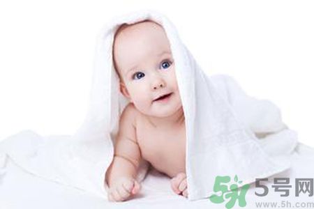 寶寶可以用清涼油嗎？寶寶多大了可以用清涼油？