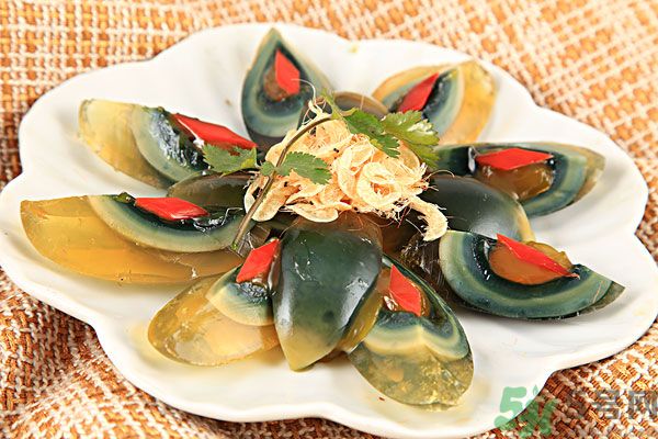吃皮蛋可以降火嗎？吃皮蛋真的能降火嗎？