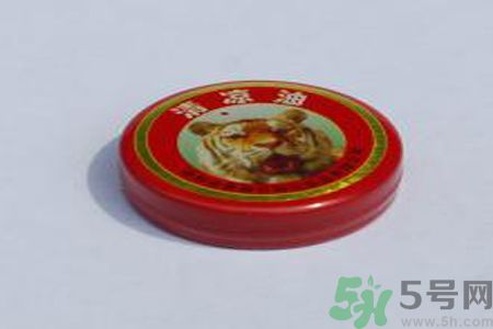 清涼油可以治感冒嗎？清涼油怎么治感冒？