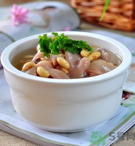 夏天吃黃豆好嗎？夏天吃黃豆有什么好處？