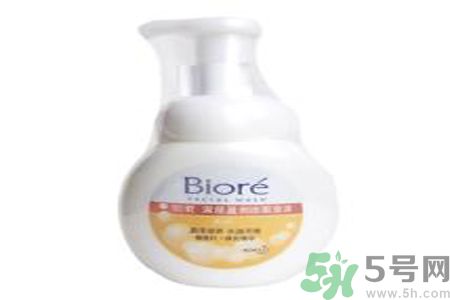 碧柔深層盈潤(rùn)潔面泡沫適合什么膚質(zhì)？敏感膚質(zhì)可以用碧柔深層盈潤(rùn)潔面泡沫嗎？