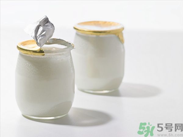 吃魚可以喝酸奶嗎？吃魚的時候能喝酸奶嗎