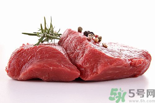 豬肉上有紅點是怎么回事?肉上紅點還能吃嗎
