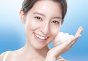 優美成分零負擔清透水感凝霜適合什么年齡？優美成分零負擔清透水感