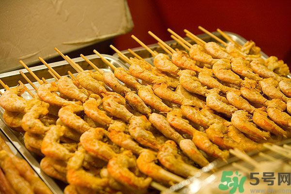 生菜可以和蝦一起吃嗎？生菜和蝦一起吃可以嗎？