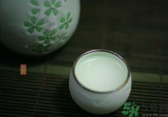 端午節(jié)喝什么酒？端午節(jié)什么酒應(yīng)節(jié)氣？