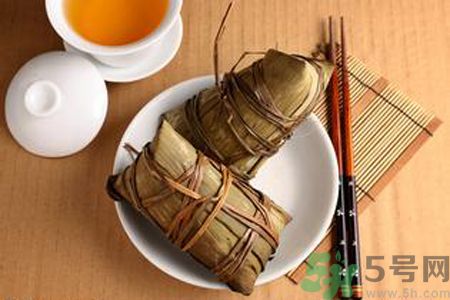 包粽子要放多少堿？包粽子堿放多了怎么辦？