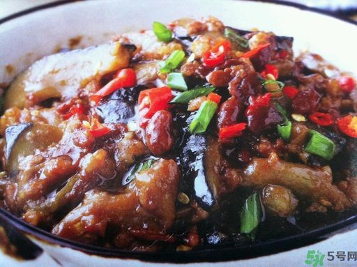 黃豆醬做什么菜好吃？黃豆醬的熱量？