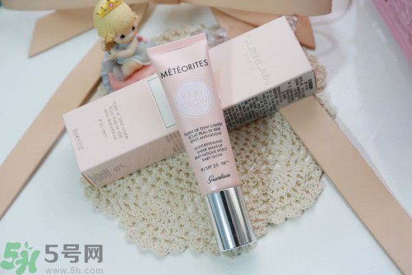 法國嬌蘭幻彩流星亮肌乳怎么使用？法國嬌蘭幻彩流星亮肌乳使用心得
