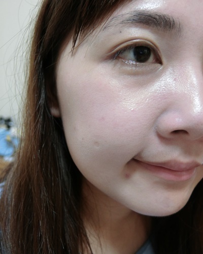 美寶蓮夢(mèng)幻奇跡控油透潤持妝乳怎么樣？好用嗎？