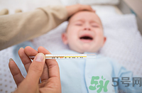 寶寶高燒39度手腳冰涼怎么辦?寶寶高燒39度手腳發燙怎么辦