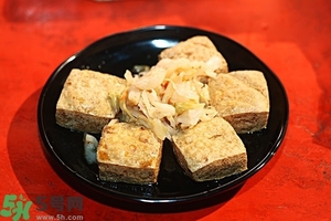 臭豆腐能帶上飛機嗎？坐飛機能帶臭豆腐嗎？