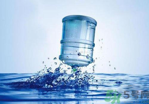 礦泉水和純凈水的區別是什么？礦泉水和純凈水哪個好？