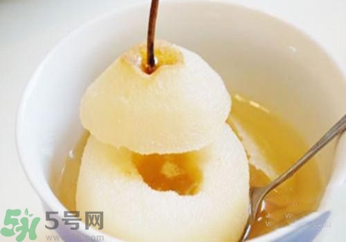 發(fā)燒可以喝冰糖雪梨嗎？發(fā)燒喝冰糖雪梨好嗎？