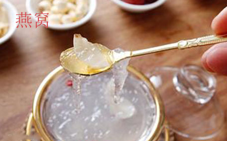 燕窩是早上吃好還是晚上吃好 燕窩在什么時間段喝最好