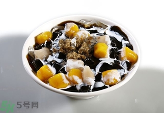 仙草的功效作用 仙草的營養價值食用禁忌 仙草的功效作用 仙草的營養價值食用禁忌