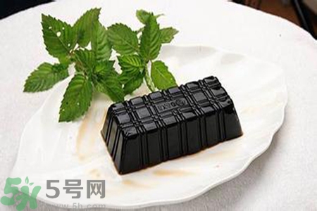 寶寶可以吃仙草嗎？寶寶吃仙草好嗎？