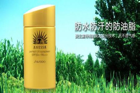 安耐曬和水寶寶哪個(gè)好？安耐曬防曬霜和水寶寶哪個(gè)好？
