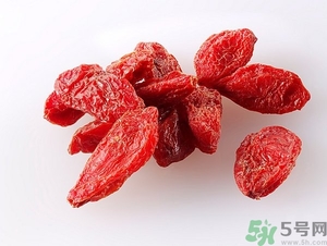 枸杞泡茶喝有什么好處？枸杞怎么泡茶呢？