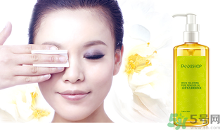 卸妝油可以當(dāng)洗面奶用嗎？卸妝水能卸指甲油嗎？