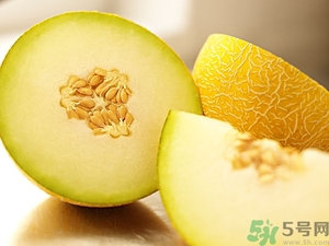 哈密瓜籽能吃嗎？哈密瓜酸了還能吃嗎？