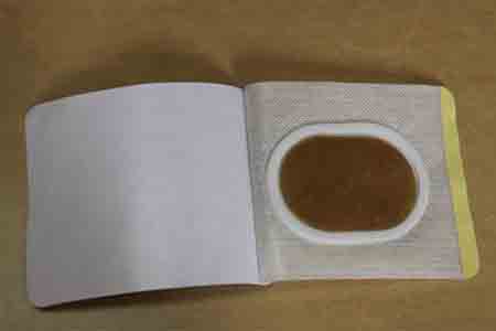 膏藥的使用方法？如何正確貼傳統黑膏藥？