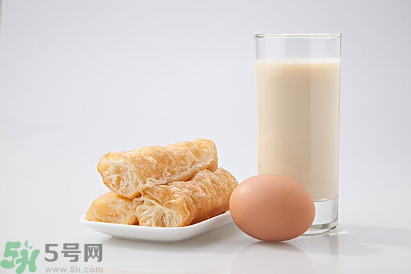 豆奶粉結塊還能喝嗎？豆奶粉分層還能喝嗎？