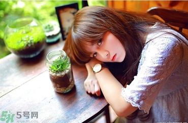 美瞳怎么分左右眼？戴美瞳能睡覺嗎？