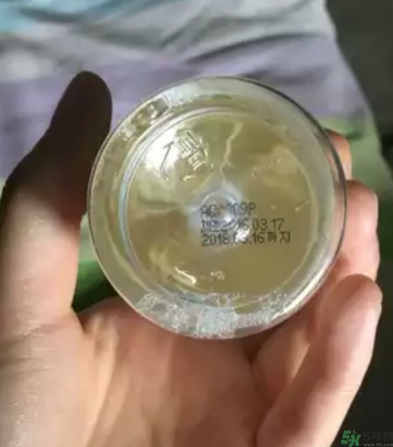 春雨水乳真假辨別真偽 春雨蜂蜜水乳真假鑒別圖